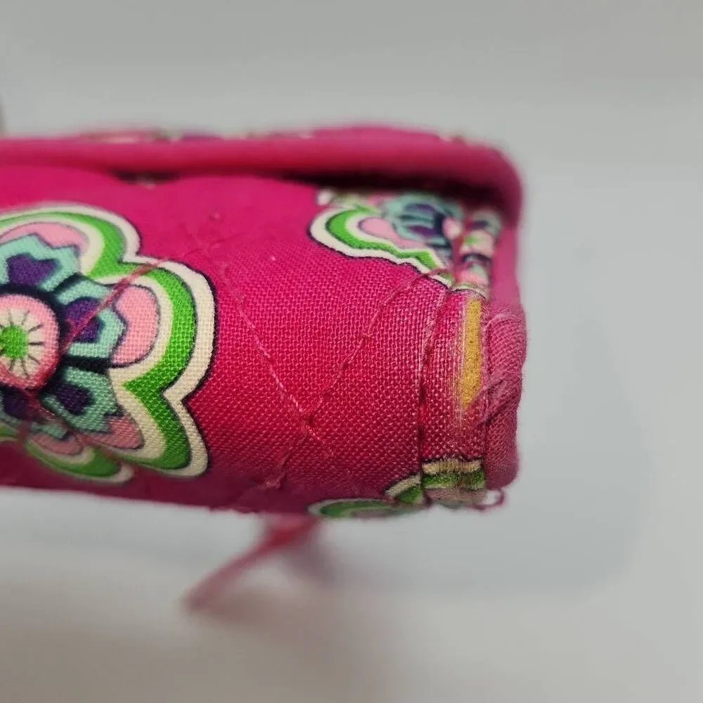 Vera Bradley Euro Wallet in Pink Swirls Flowers Card Holder Small Travel